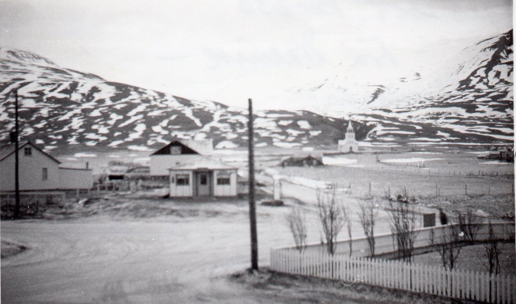 gotumynd.-vid-holaveg-1960.jpg