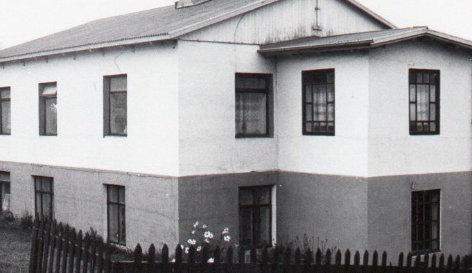 Sólgarðar sem stóð fyrir neðan Brekku á Hafnarbaut/Sunnutún. Mynd tekin 1980