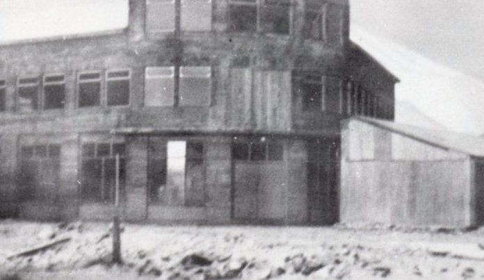 Verslunarhús KEA (Kristján E. Hjartarson, Húsaskráning).