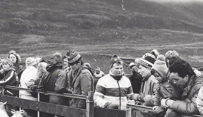 Réttað í Tungurétt haustið 1987.