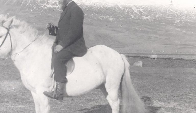 Óþekkt
Getgáta:  Kristján Jónsson á Uppsölum í Svarfaðardal.