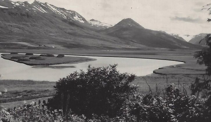 Horft inn í Svarfaðardal frá Árgerði