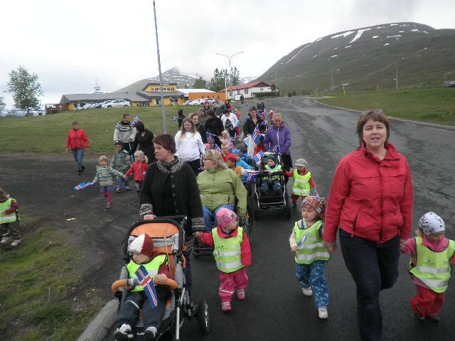 17. júní skrúðgangan