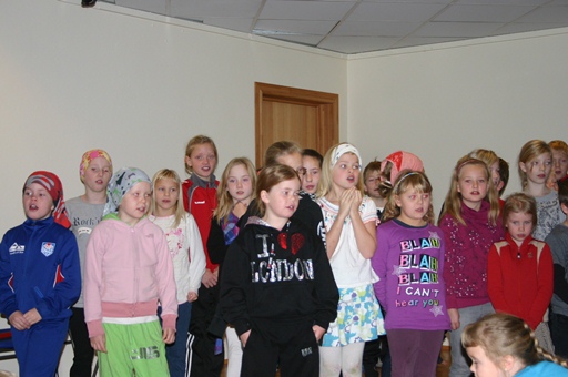 3. og 4. bekkur buðu í heimsókn