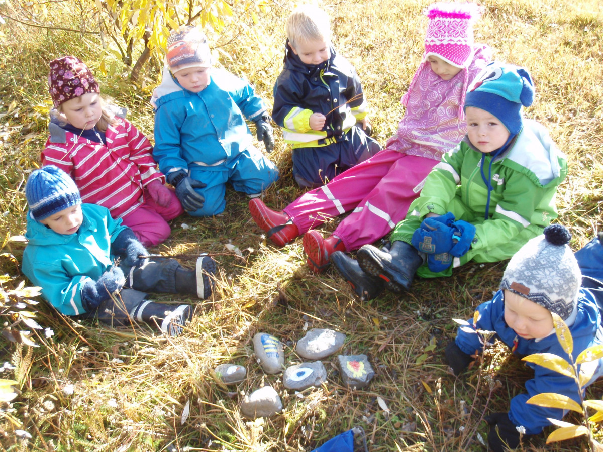 Sögusteinar á Kötlukoti