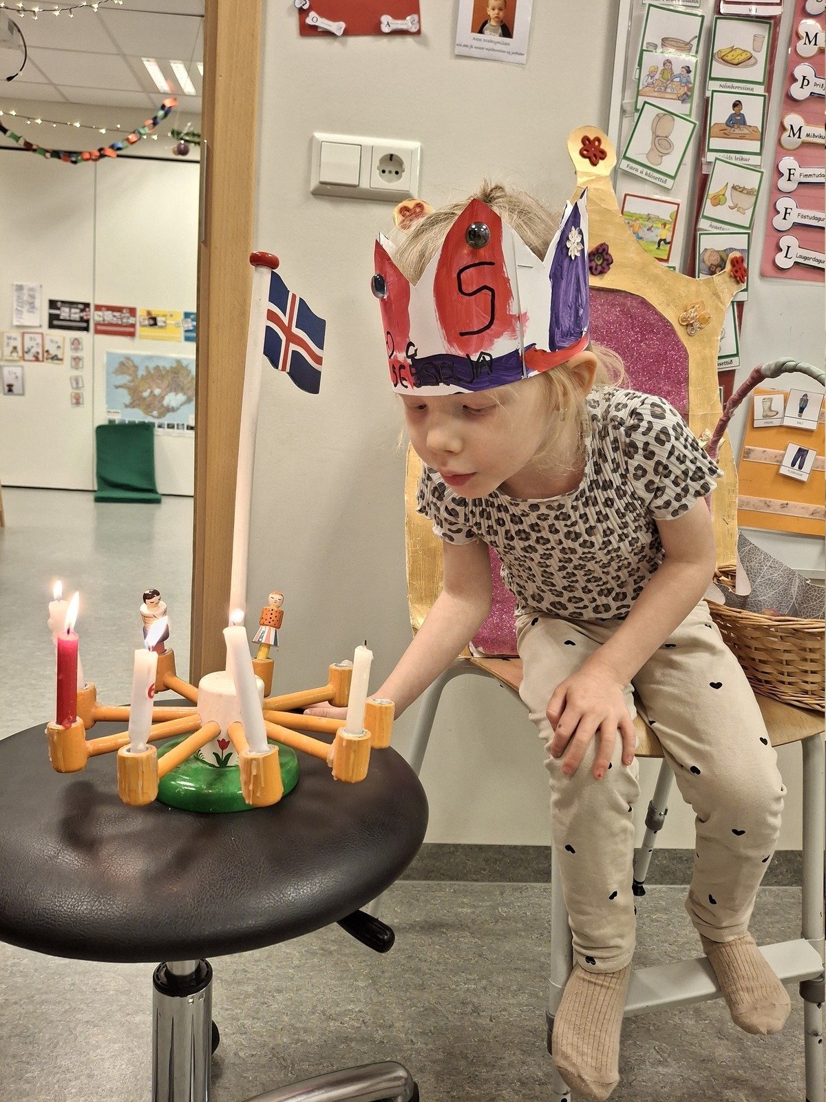 Sesselja Elzbeth Arnarsdóttir 5 ára