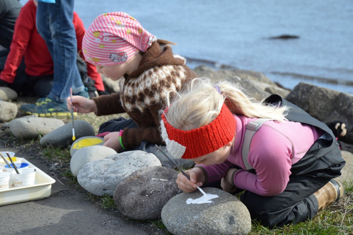 Leikskólinn Krílakot í Dalvíkurbyggð auglýsir eftir leikskólakennurum í eftirtaldar stöður.