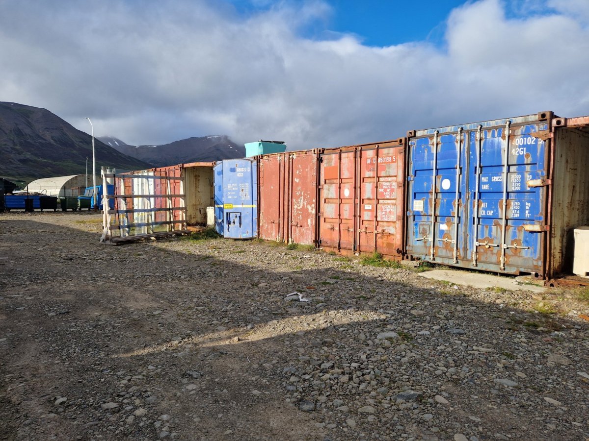 Dalvíkurbyggð auglýsir eftir eigendum gáma og annarra lausafjármuna