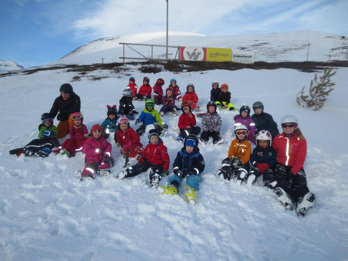 Fyrstu bekkingar fara á skíði í íþróttatímum