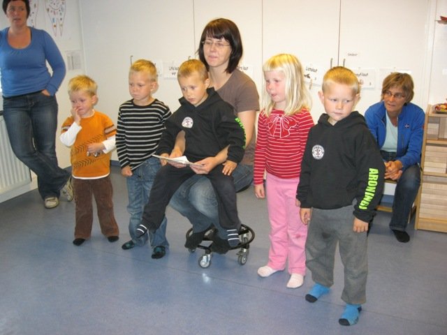 Sameiginleg afmælisveisla júlí- og ágústbarna Kátakots