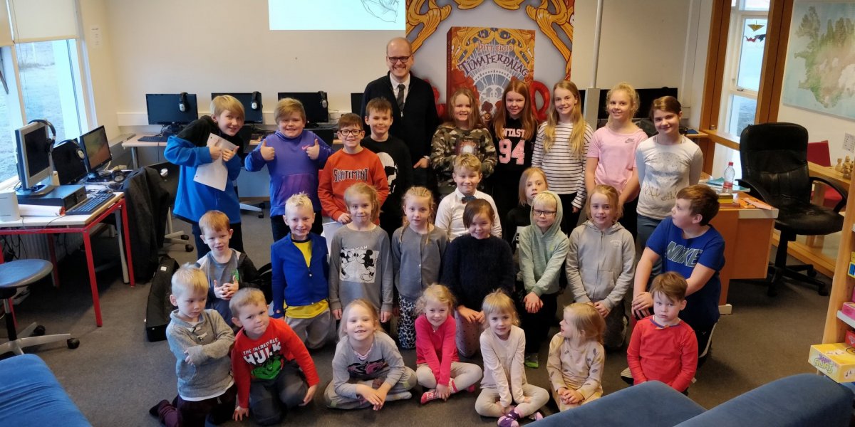 Skólaslit á föstudag