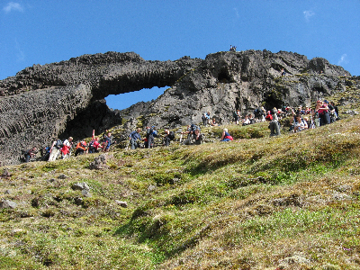 Fimmta ganga Gönguviku Dalvíkurbyggðar, Steinboginn