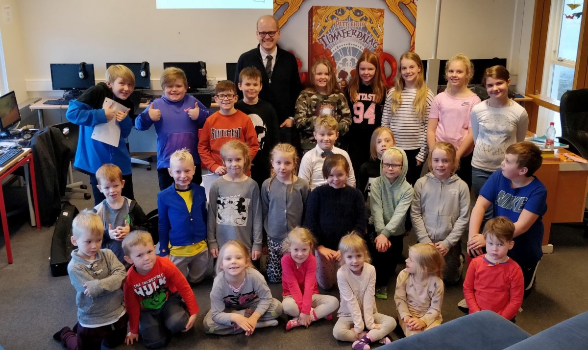 Ævar vísindamaður í heimsókn