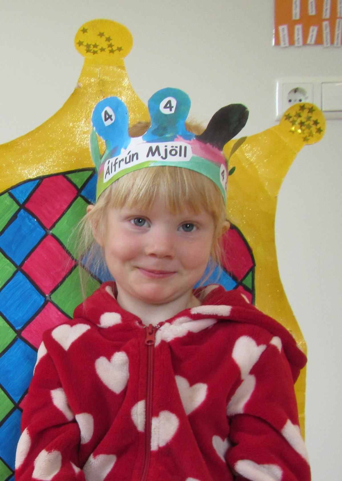 Álfrún Mjöll 4 ára