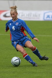 Ein breyting á byrjunarliði Íslands