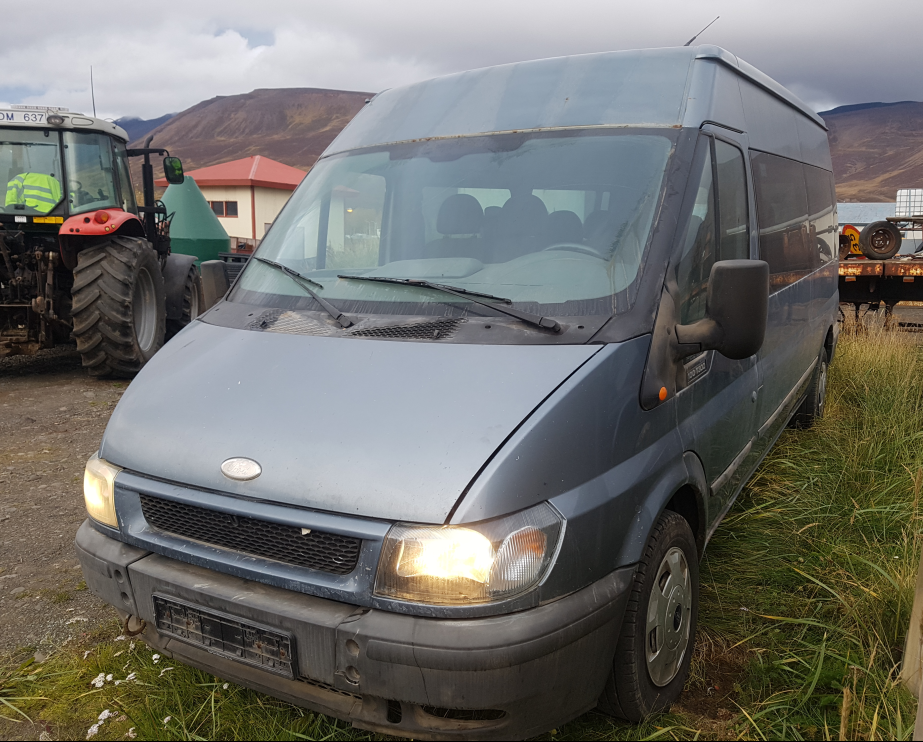 Dalvíkurbyggð auglýsir til sölu Ford Transit 9manna
