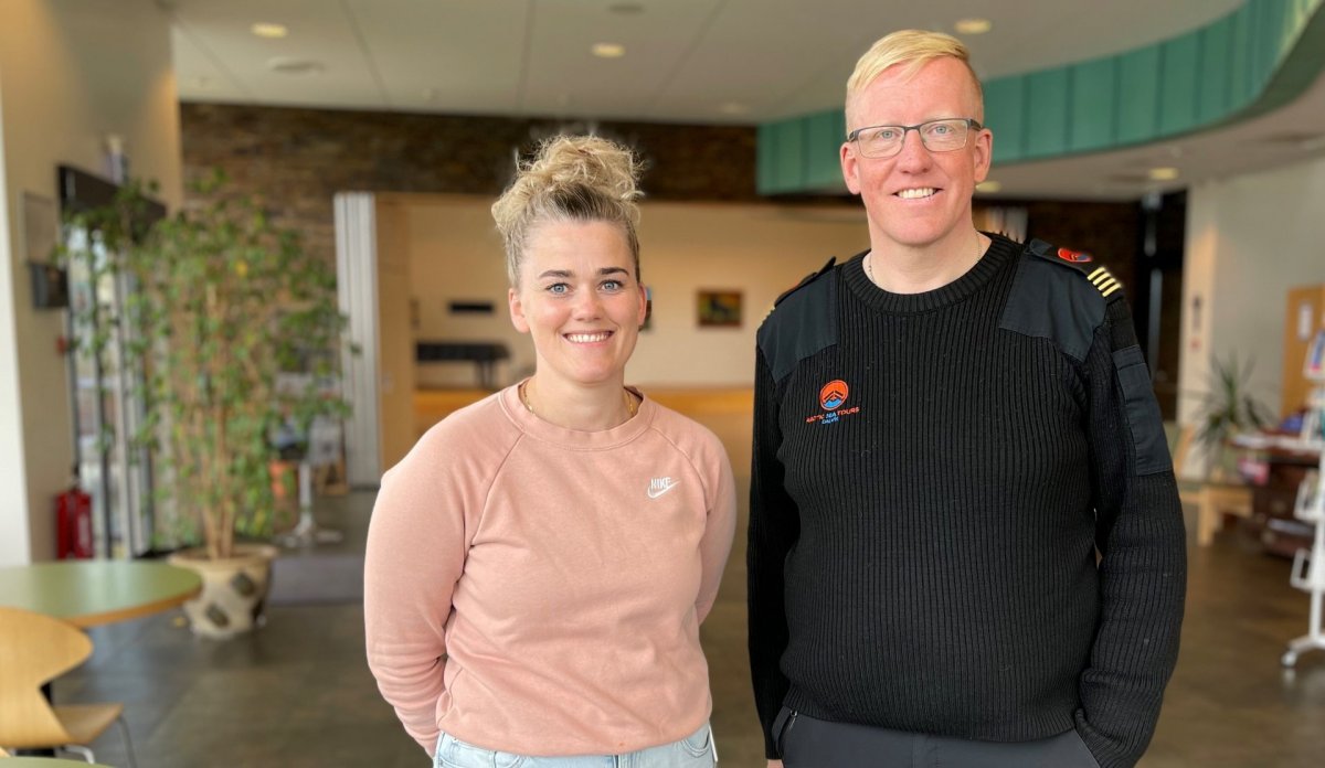 Helga Kristín og Freyr Antonsson formaður Menningarfélagsins Bergs.