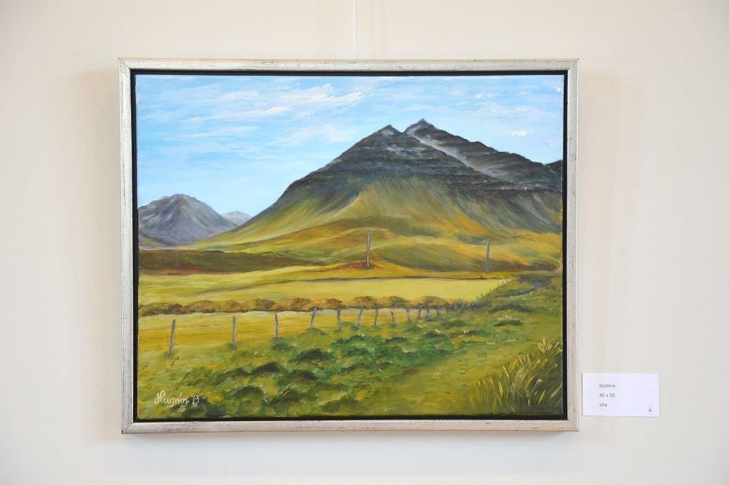 Málverkasýning í Bergi menningarhúsi