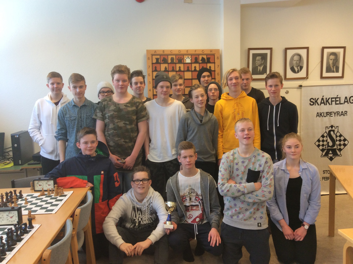 Skáklið skólans vann Grenivíkurskóla