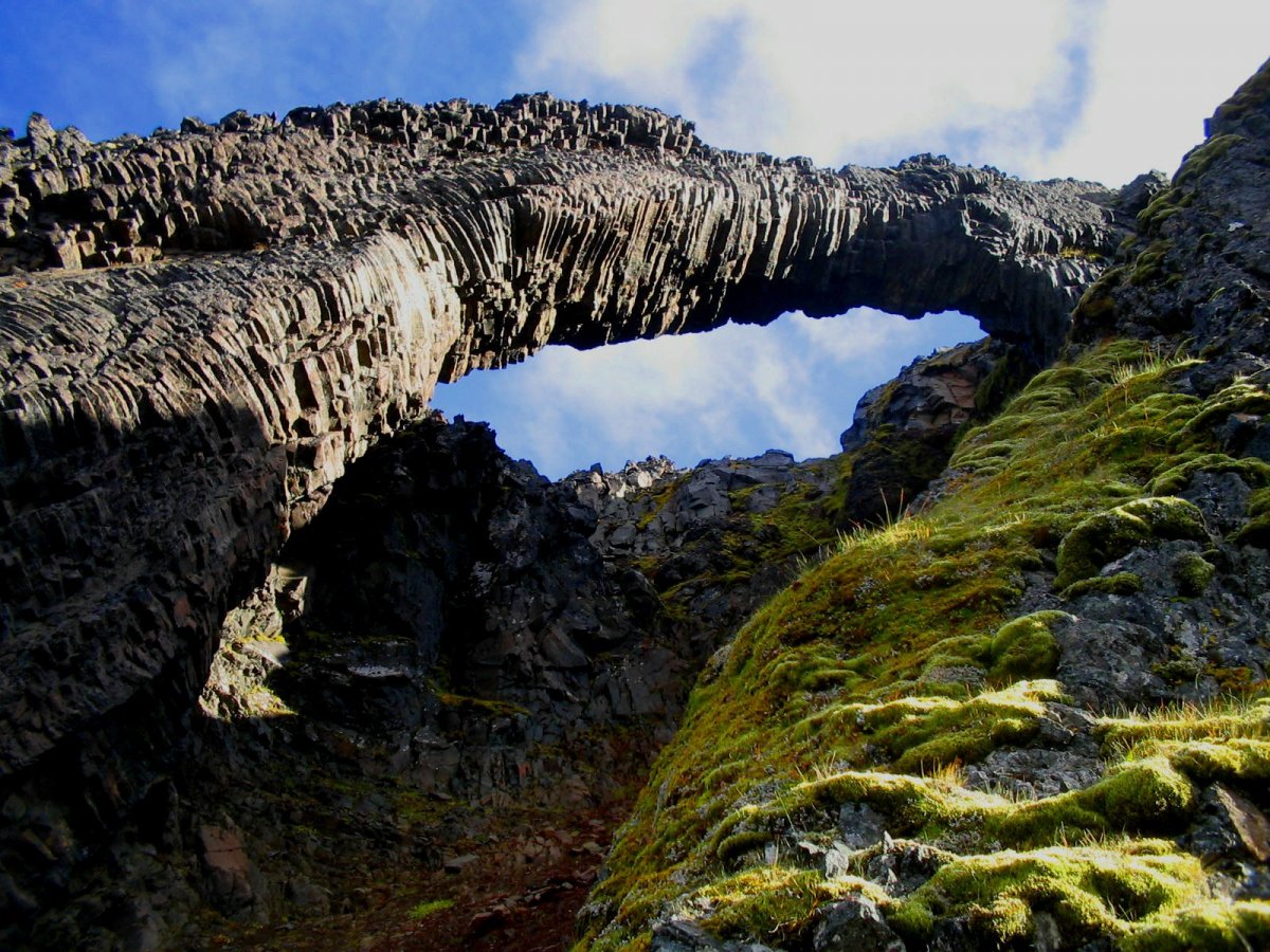 351. fundur sveitastjórnar