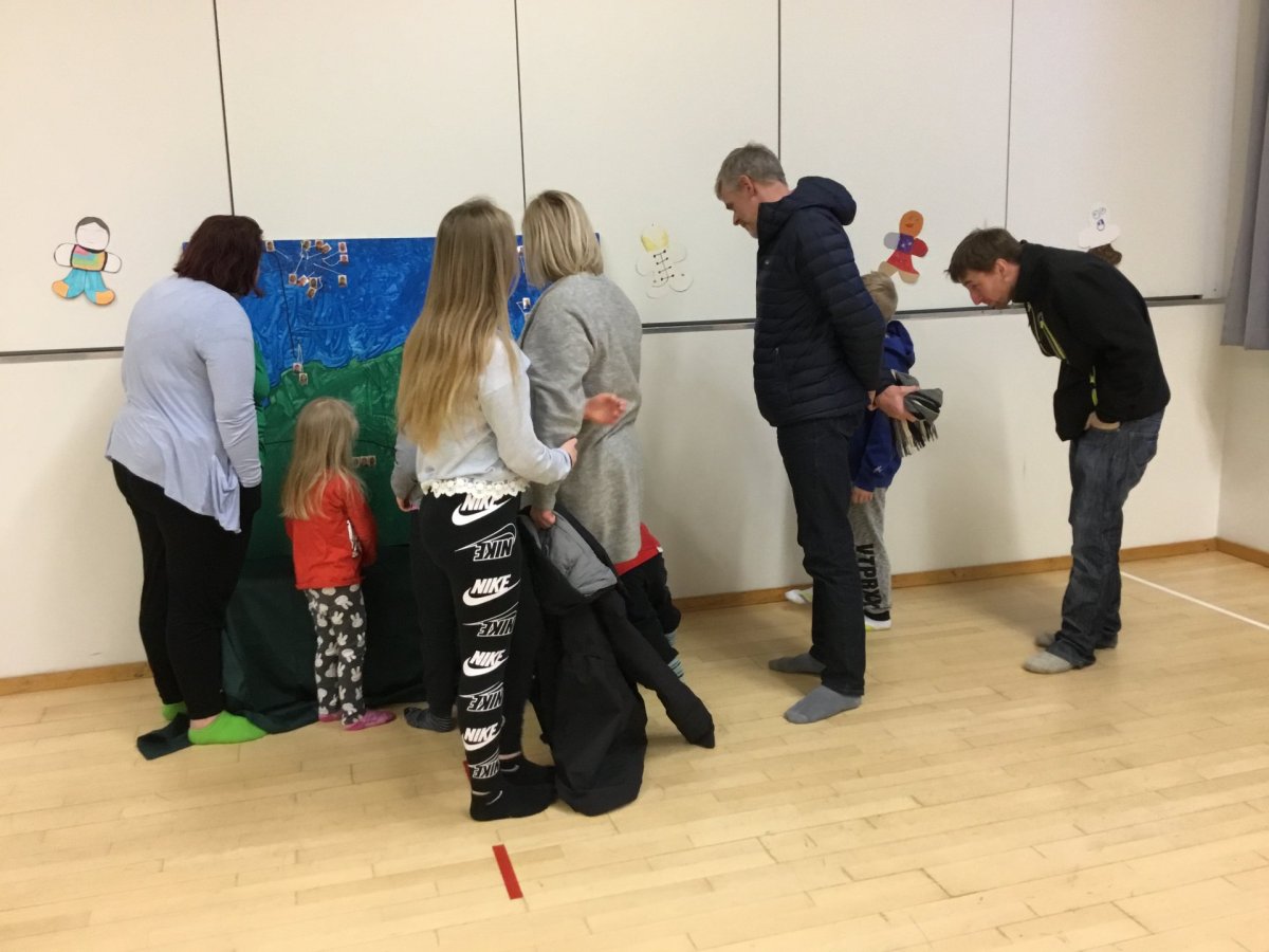 Mynd frá sýningunni