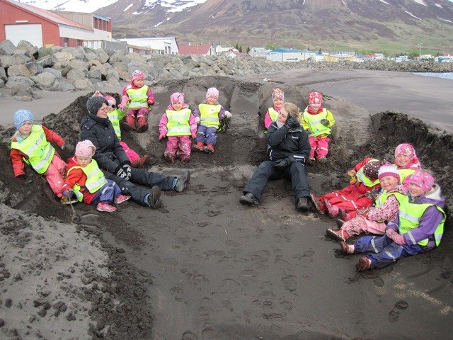 Aðlögun stelpna f. 2008