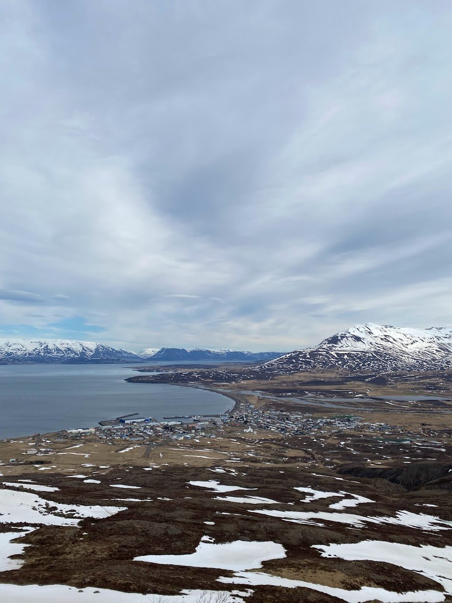Útivistartími barna og mikilvægar ábendingar um öryggi á leiksvæðum
