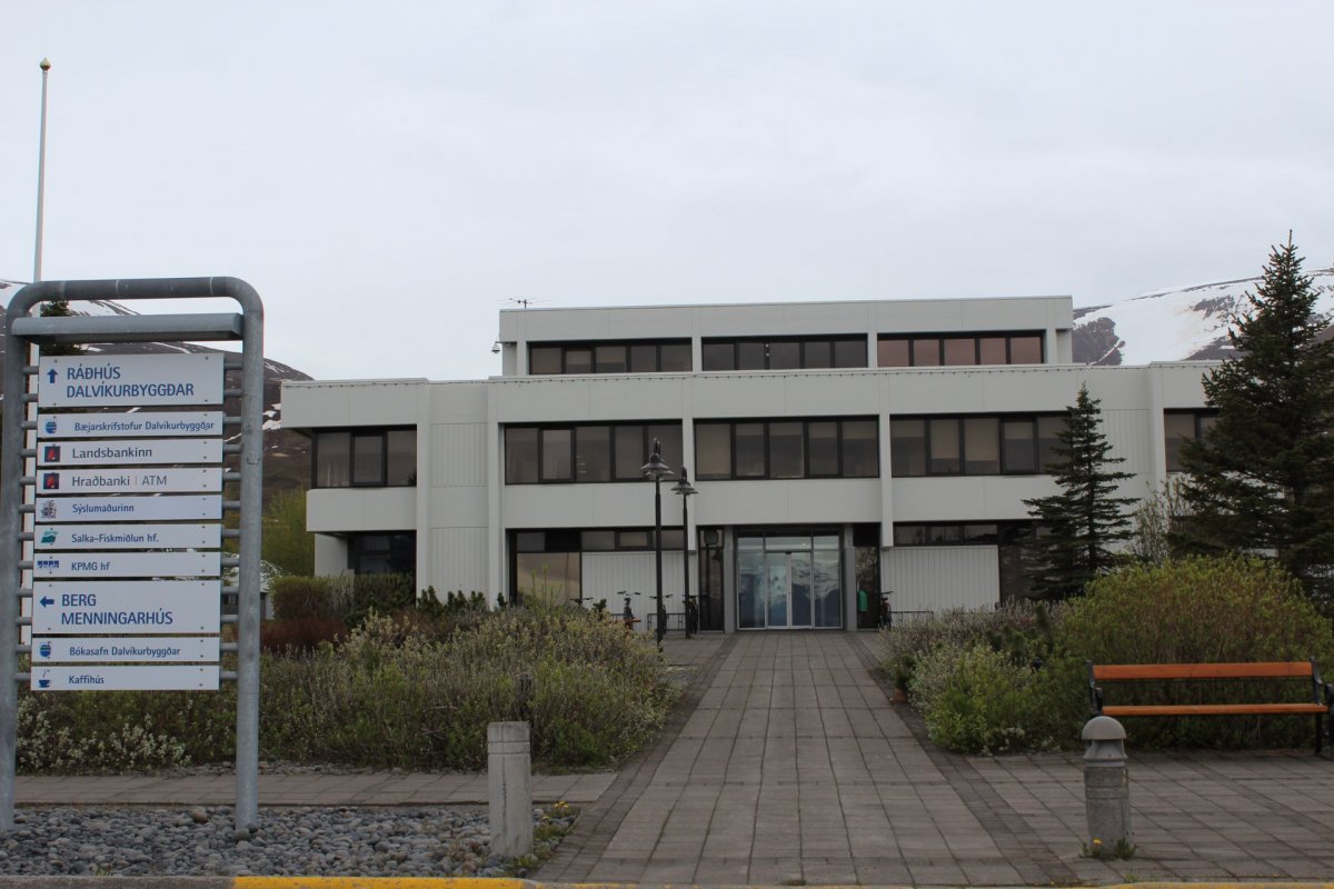 Nýir starfsmenn og tímabundnar breytingar á fræðslu- og menningarsviði