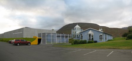 Fyrsta uppkast af útliti Íþróttamiðstöðvar