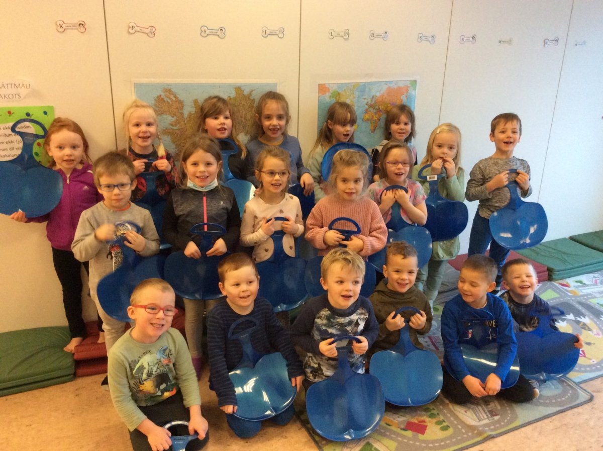 Arion banki gefur leikskólum Dalvíkurbyggðar gjöf