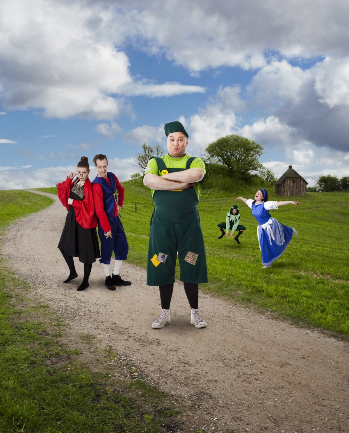 Leikhópurinn Lotta sýnir Hans klaufa í kirkjubrekkunni