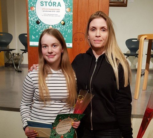 Magnea Ósk og Guðrún Ásta umsjónarkennari hennar