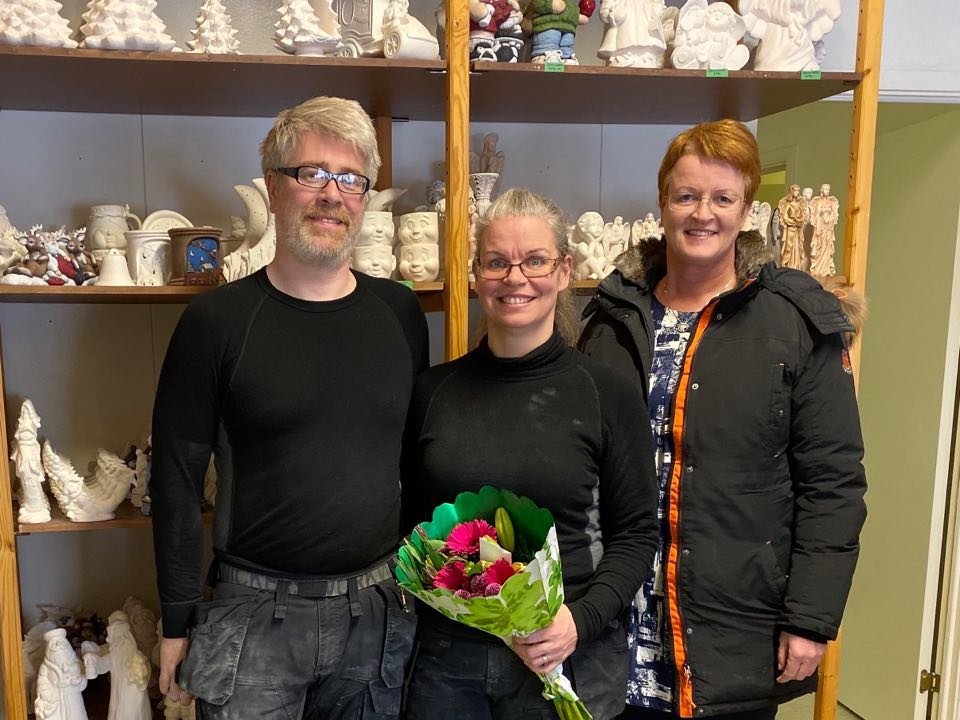 F.v. Gunnar Árni Jónsson, Monika Margrét Stefánsdóttir og Katrín Sigurjónsdóttir við opnun Keramiklo…