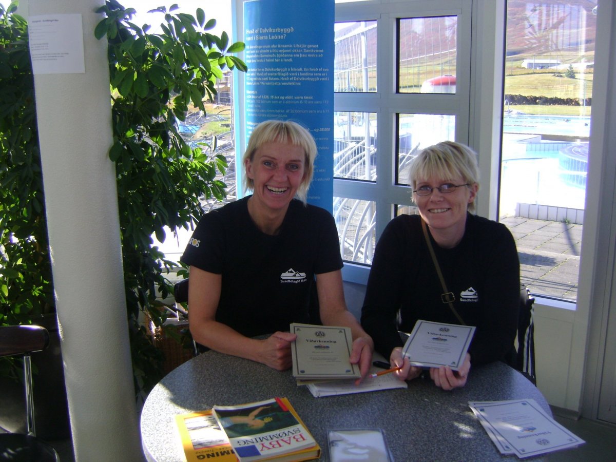 Fréttir af sunddeginum mikla á Dalvík