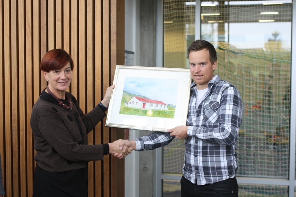 Sundlaug Dalvíkur 20 ára og íþróttamiðstöð Dalvíkur 4 ára, 2. október 2014