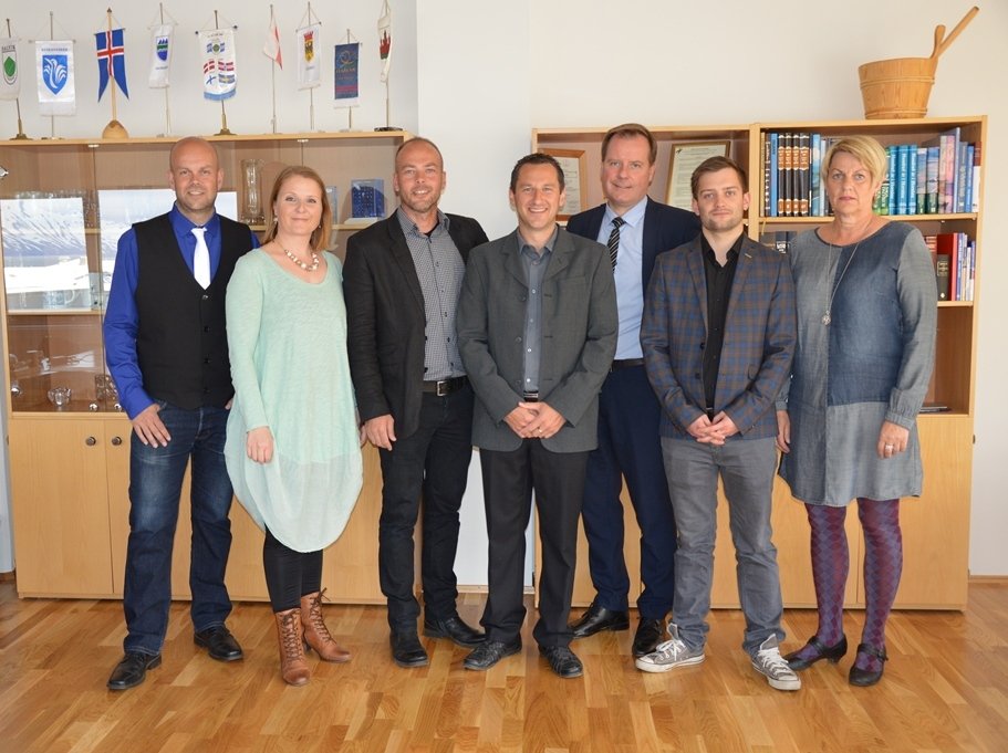 Fyrsti fundur nýrrar sveitarstjórnar