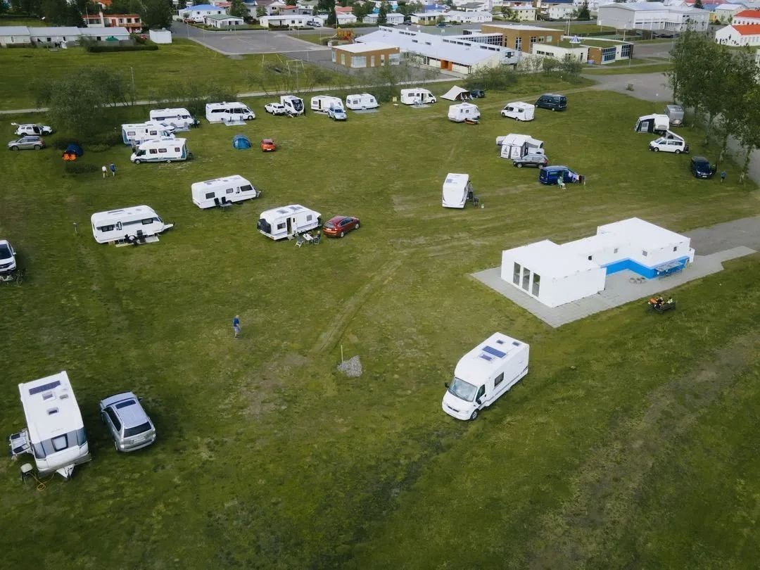 Verðtilboð óskast í rekstur á tjaldstæðinu á Dalvík.