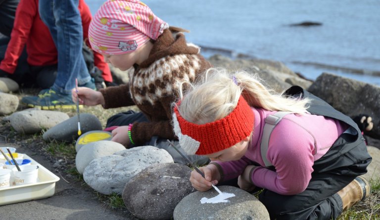 Leikskólinn Krílakot í Dalvíkurbyggð auglýsir eftir leikskólakennurum í eftirtaldar stöður.