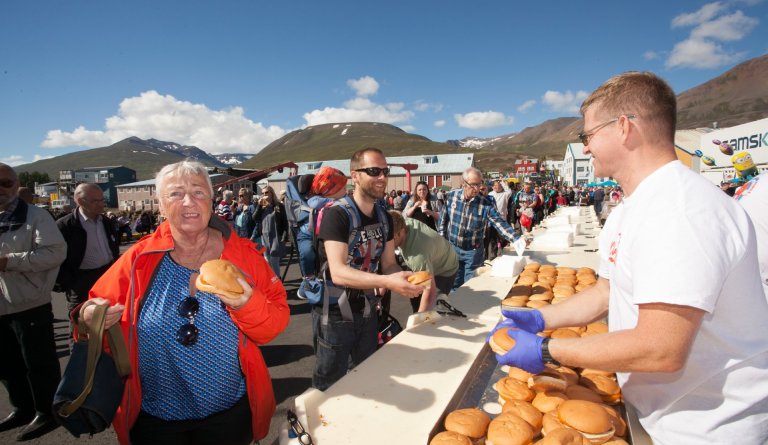 Fjölskyldan saman á Fiskideginum mikla, dagana 10. til 13. ágúst 2017 á Dalvík