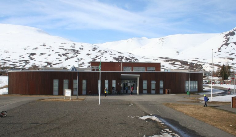 Laus staða náttúrufræðikennara - umsóknarfrestur framlengdur