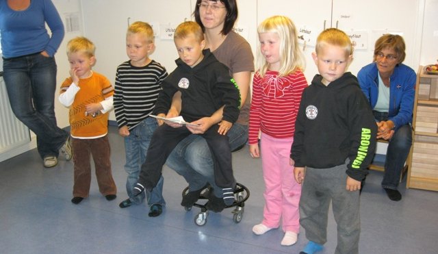 Sameiginleg afmælisveisla júlí- og ágústbarna Kátakots