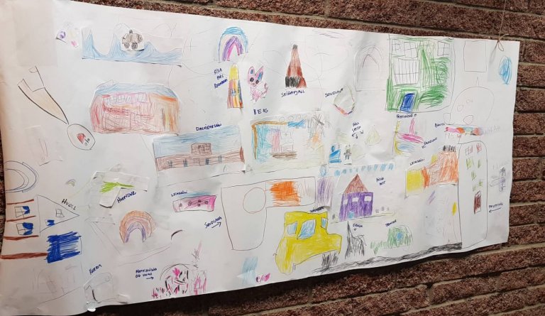 Þemaverkefni - samstarfs Hólakots og 1. bekkjar.