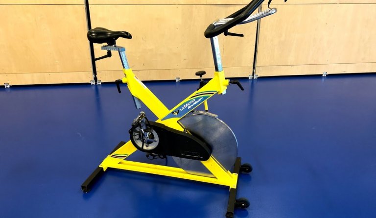 Notuð spinninghjól til sölu