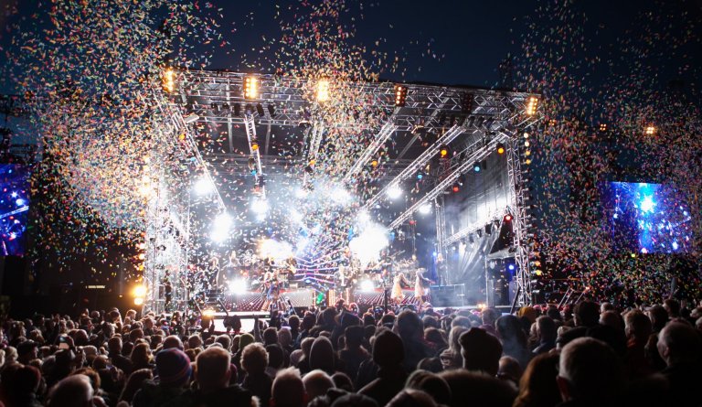 Sannkallaðir sprengjutónleikar að kvöldi Fiskidagsins Mikla