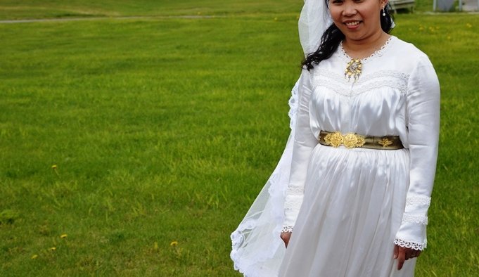 Fjallkonan með frumsamið ljóð