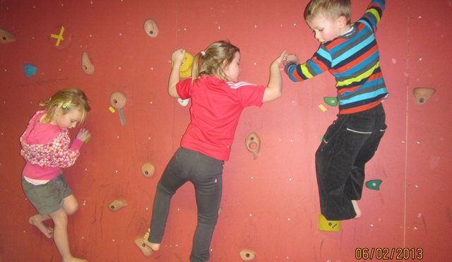 Íþróttatími í golf, og klifuraðstöðunni