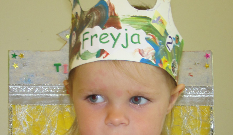 Freyja 2 ára
