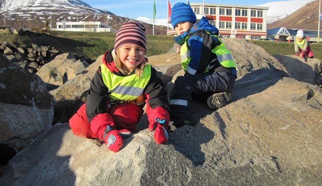 Útikennsla hjá Mánabörnum