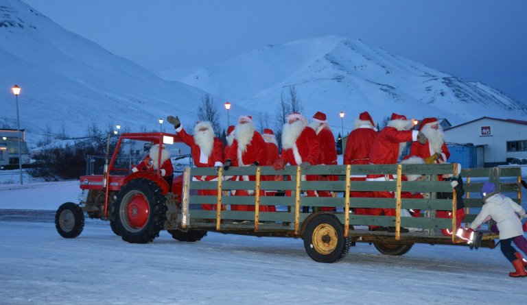 Jólasveinarnir mæta á svalirnar