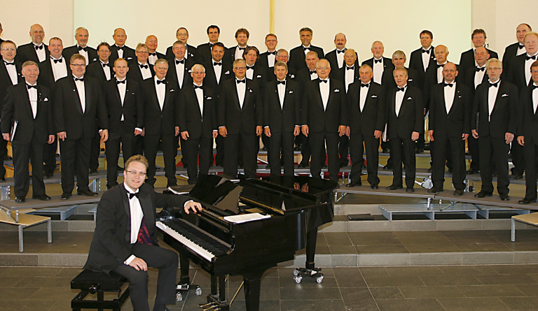 Vortónleikar Karlakórs Akureyrar-Geysis í Bergi